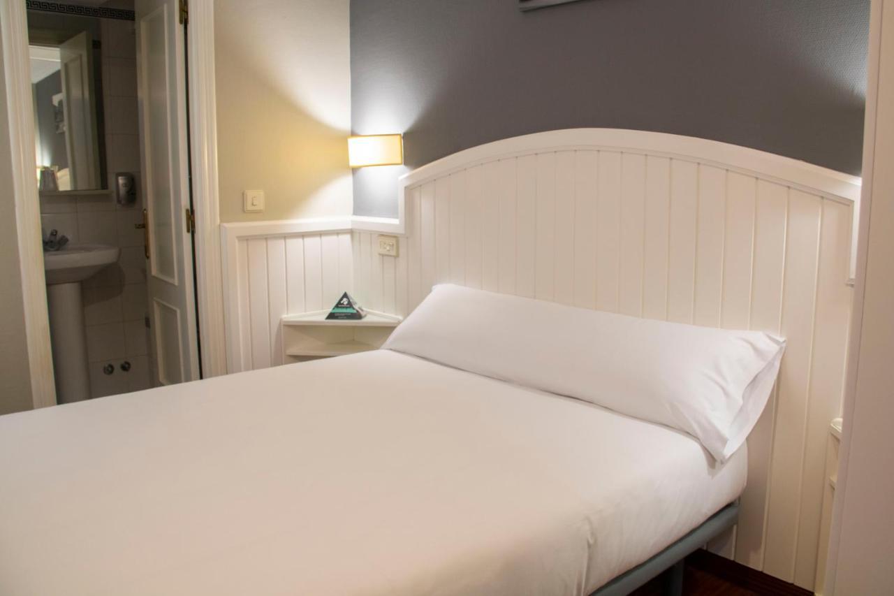 Alda Miramar Rooms Хихон Екстериор снимка